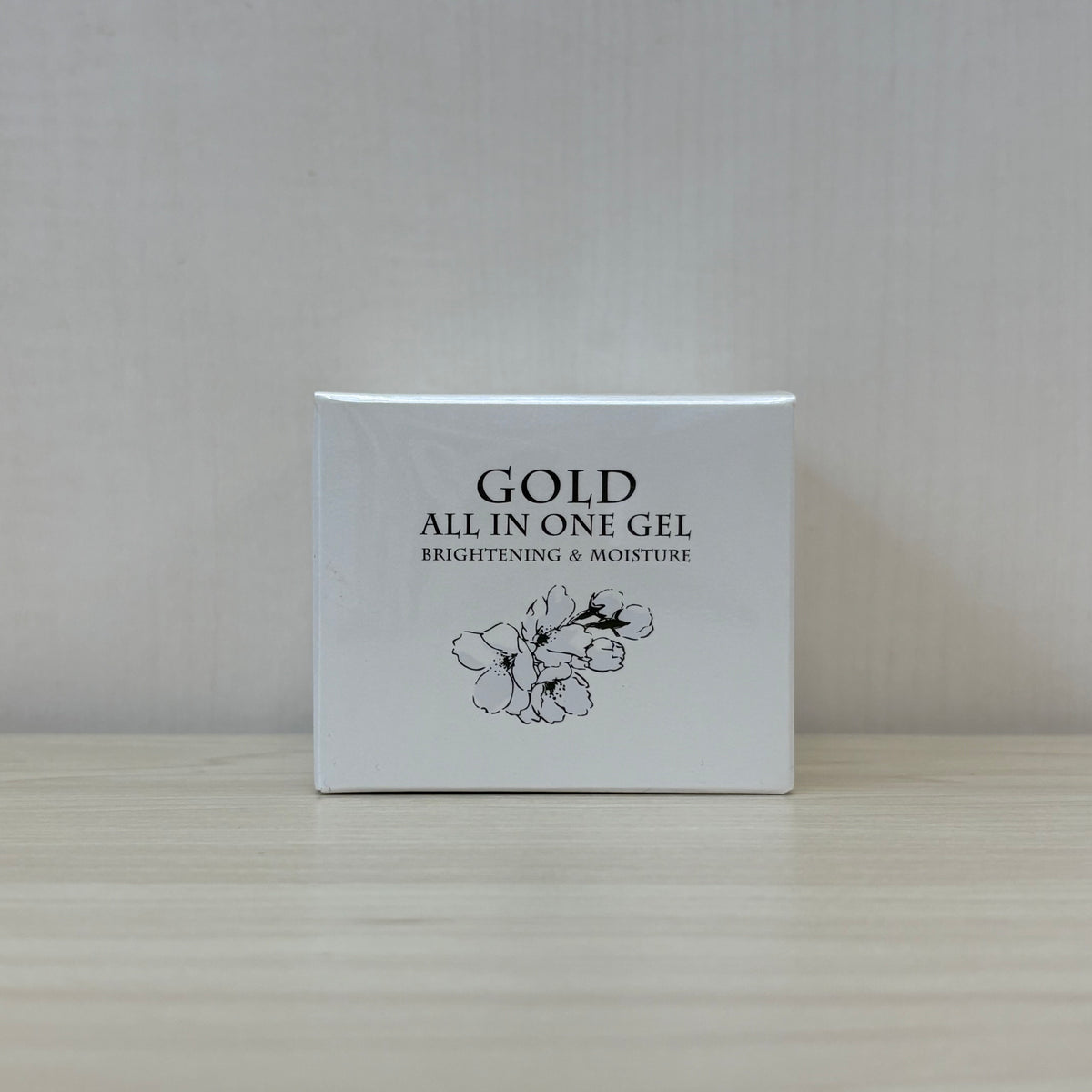 金箔ジェル 化粧品 GOLD ALL IN ONE GEL 金箔入りジェル SEVEN PHARMACY