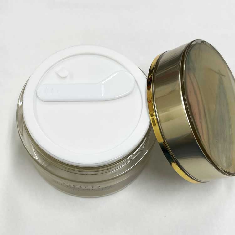 化粧品】GOLD ALL IN ONE GEL (金箔入りジェル） – SEVEN PHARMACY
